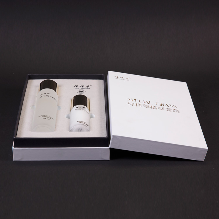 樣樣草植萃套裝（zhuāng）