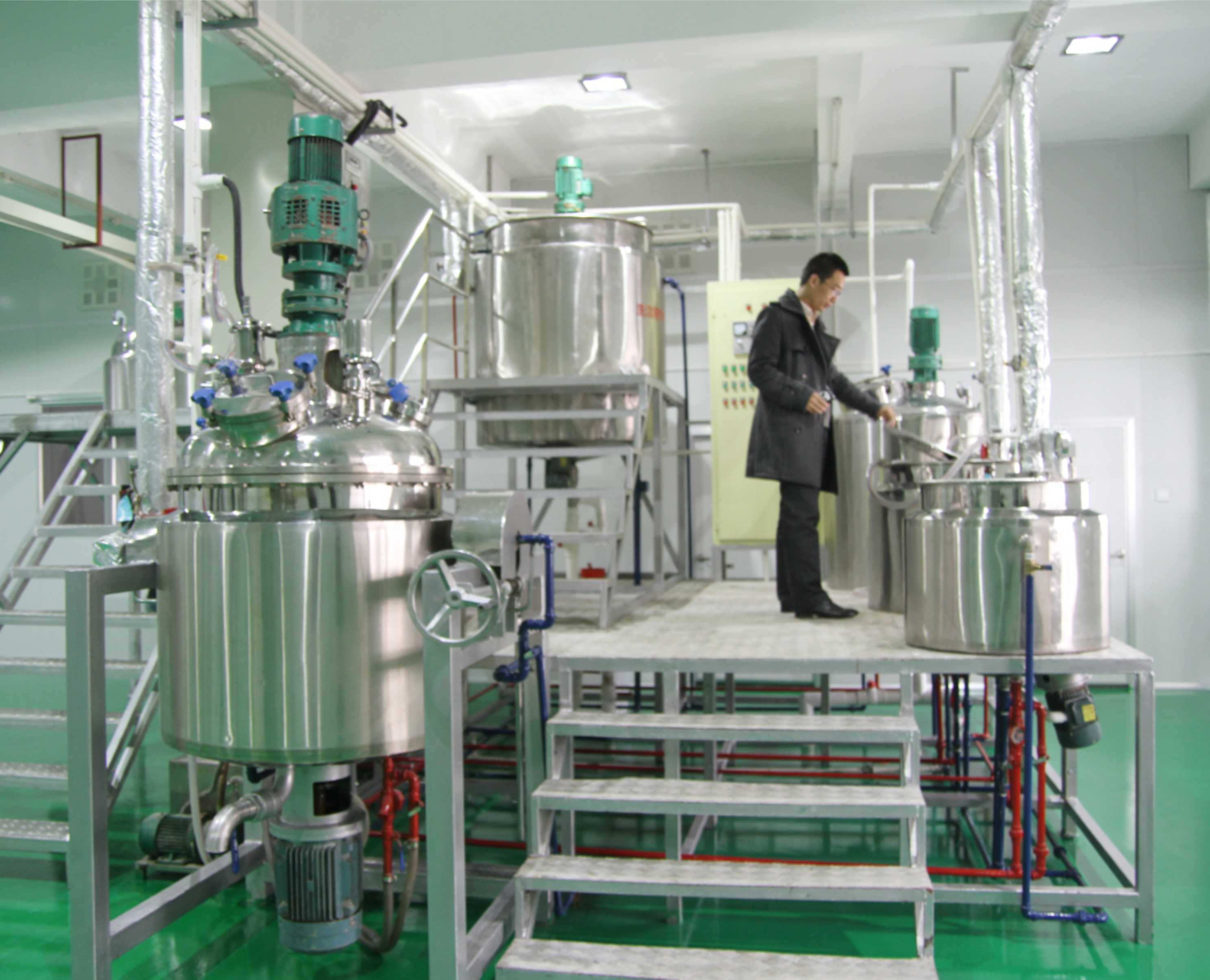 洗衣液（yè）生產設備 -12