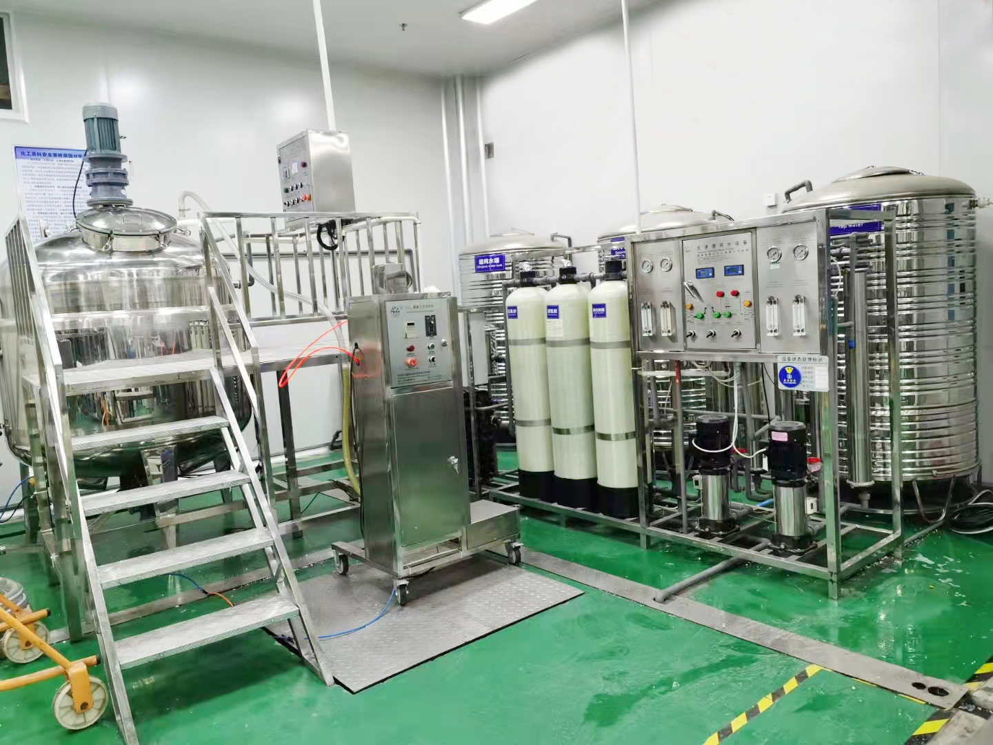 汽車尿素生（shēng）產設備-12