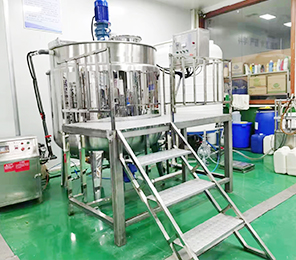 油（yóu）汙清洗劑設（shè）備-09