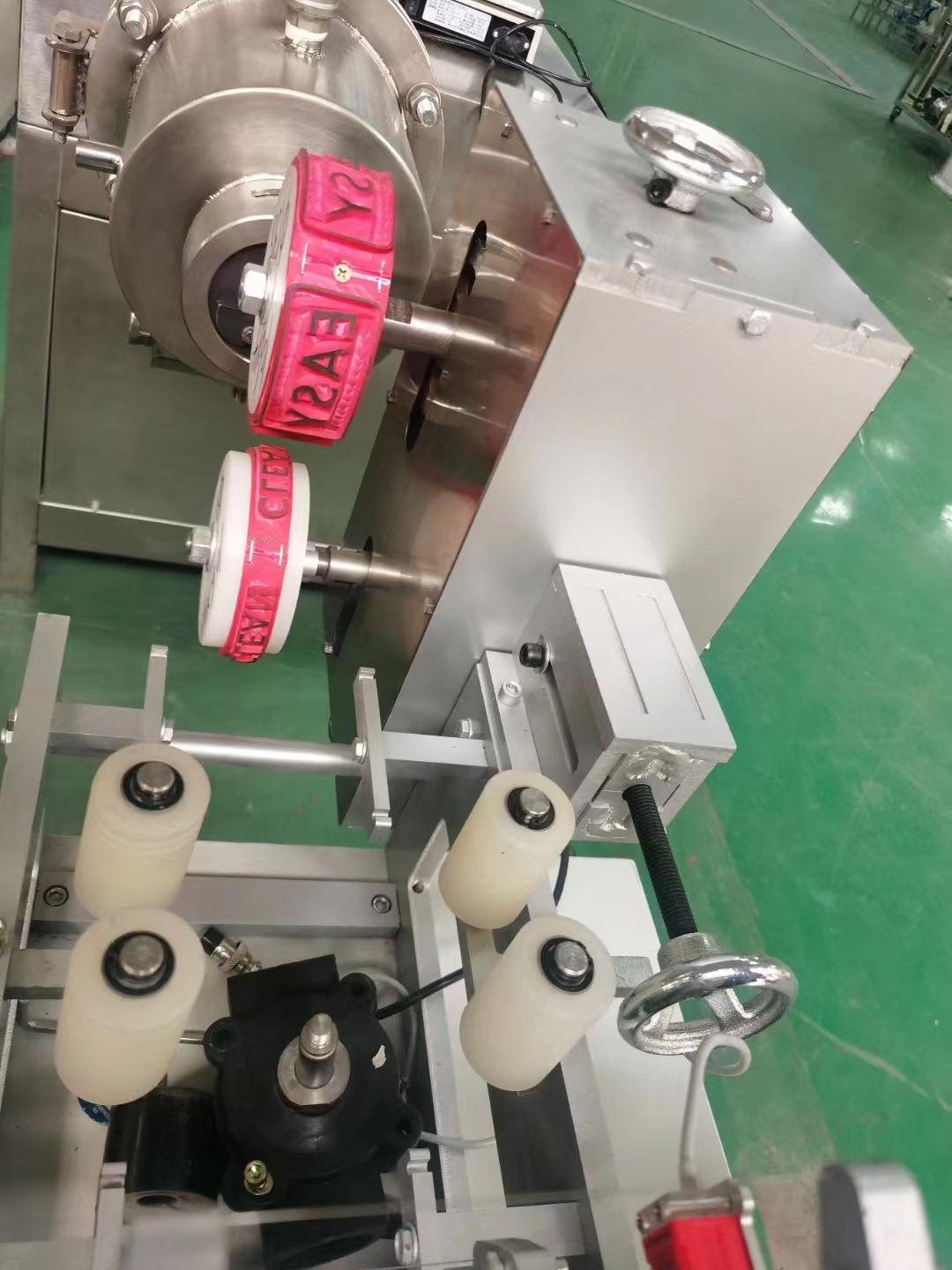 肥皂(zào)切塊印字機(jī)